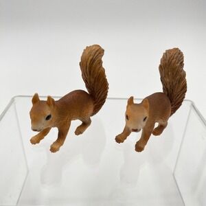Schleich Squirrel Figurines Set of 2 Realistic Woodland Animal Toys for‎ Kids
